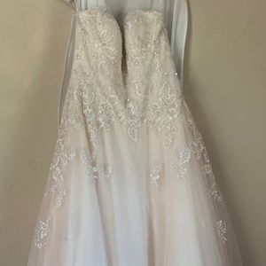 Jewel wedding dress